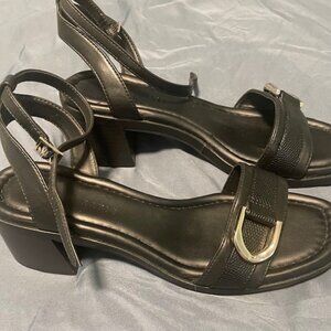 Black Kelly & Kate Sandals